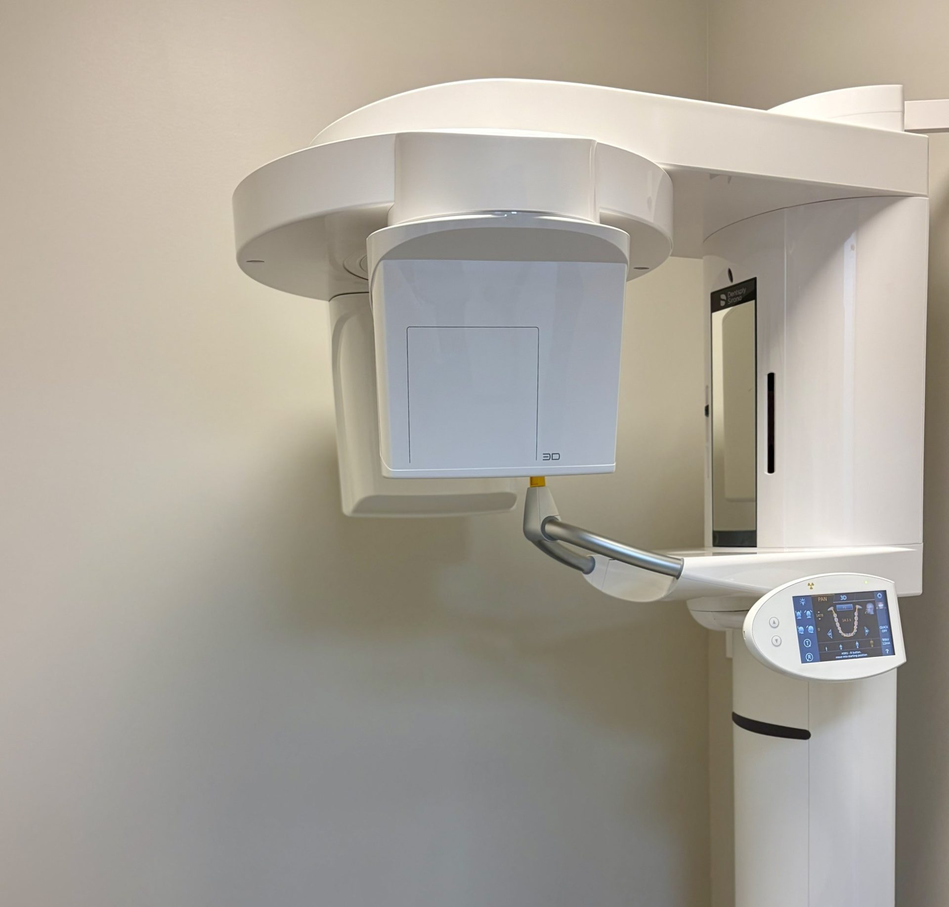Panoramic imaging unit used for wisdom tooth and surgical extractions